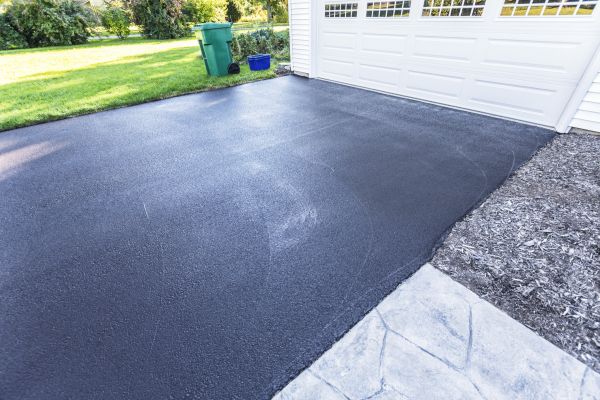 Cost of Pavement Sealcoating in Oakland