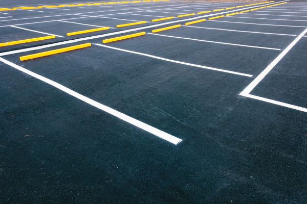 Asphalt Parking Lot Sealing in Oakland