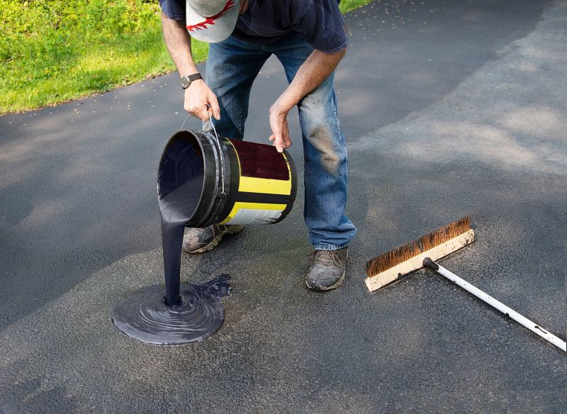 Hot Tar Driveway Sealing